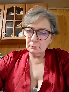 Snapshot of IrinaSweet54 chatting on 09-17-25, 08:16 IrinaSweet54 online show from 09-17-25, 08:16
