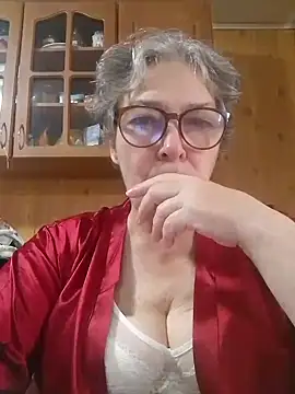 Snapshot of IrinaSweet54 chatting on 09-22-25, 06:37 IrinaSweet54 online show from 09-22-25, 06:37
