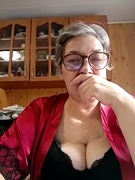 Snapshot of IrinaSweet54 chatting on 10-01-25, 09:04 IrinaSweet54 online show from 10-01-25, 09:04