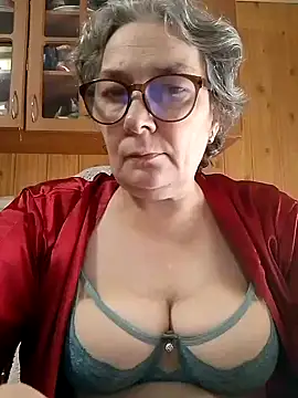 Snapshot of IrinaSweet54 chatting on 11-14-25, 09:08 IrinaSweet54 online show from 11-14-25, 09:08