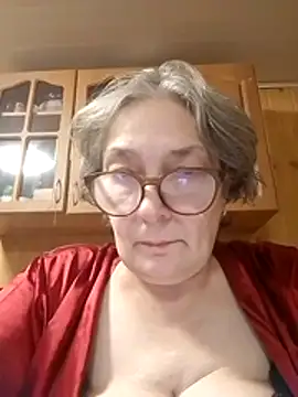 Snapshot of IrinaSweet54 chatting on 11-28-25, 05:15 IrinaSweet54 online show from 11-28-25, 05:15