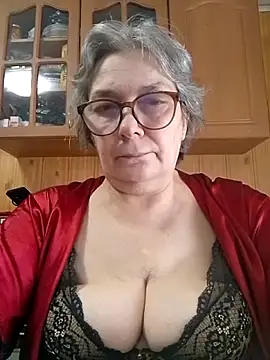 Snapshot of IrinaSweet54 chatting on 02-21-26, 08:04 IrinaSweet54 online show from 02-21-26, 08:04