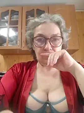 IrinaSweet54 online show from 04-29-26, 07:45