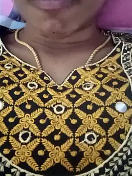 Snapshot of Ambika01 chatting on 02-01-25, 02:13 Ambika01 online show from 02-01-25, 02:13