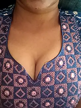 Snapshot of Ambika01 chatting on 03-06-25, 03:13 Ambika01 online show from 03-06-25, 03:13