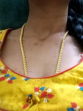 Snapshot of Ambika01 chatting on 09-16-25, 01:23 Ambika01 online show from 09-16-25, 01:23