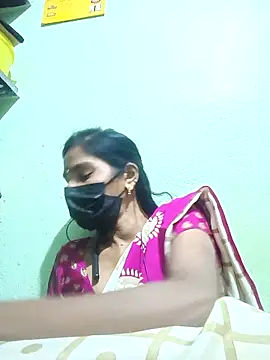 anusiya01 online show from 09-11-25, 03:56