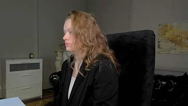 Ariell Margot  online show from 01-20-25, 10:07