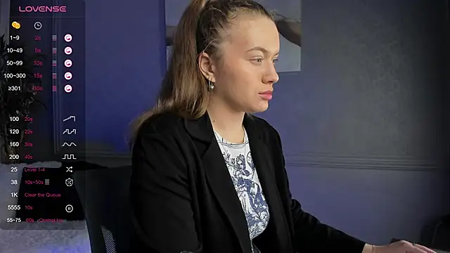 Ariell Margot  online show from 02-09-25, 03:12