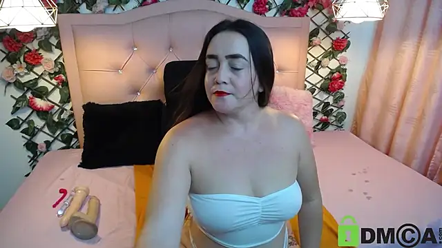 ElizabethSweet  online show from 03-06-25, 07:21