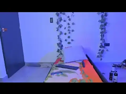 Snapshot of Cataleya19__ chatting on 11-21-25, 11:20 Cataleya19 online show from 11-21-25, 11:20