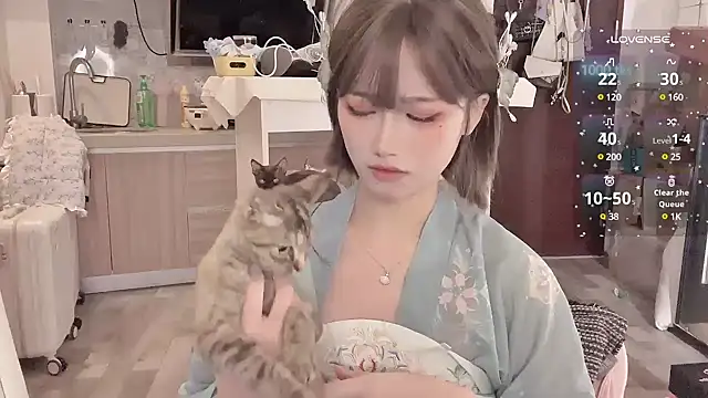 -XunMengLong- online show from 02-13-25, 05:22