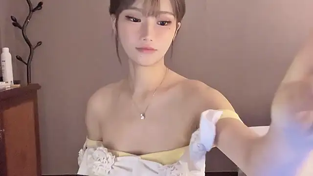 -XunMengLong- online show from 09-11-25, 04:29