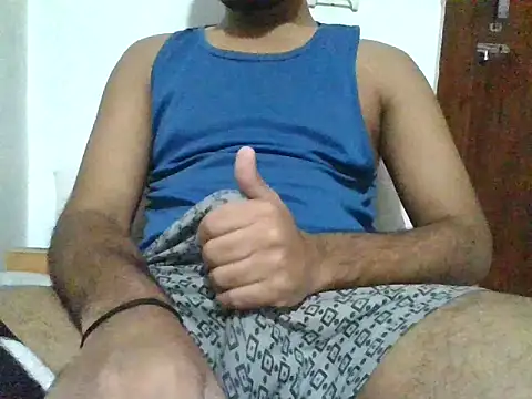 Snapshot of Rohan_200219 chatting on 12-19-25, 07:04 Rohan 200219 online show from 12-19-25, 07:04