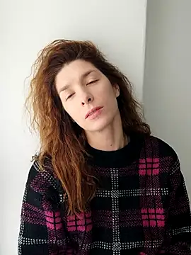 YourSuperModel online show from 11-02-25, 06:27