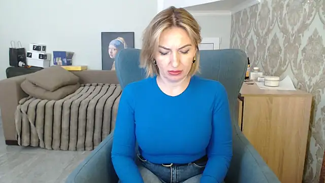 Mallinia online show from 04-21-26, 11:49