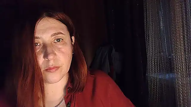 Snapshot of FiireTaliia chatting on 12-17-24, 02:00 FiireTaliia online show from 12-17-24, 02:00