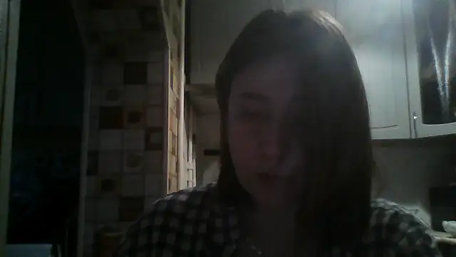 Snapshot of FiireTaliia chatting on 12-23-24, 01:45 FiireTaliia online show from 12-23-24, 01:45