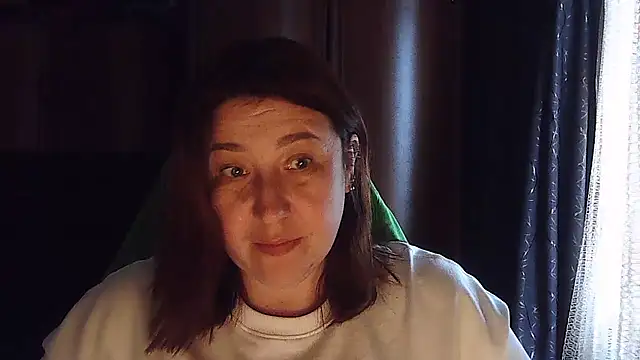 Snapshot of FiireTaliia chatting on 03-14-25, 01:57 FiireTaliia online show from 03-14-25, 01:57