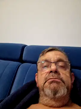 axecoman60 online show from 01-16-25, 09:08