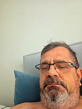 axecoman60 online show from 02-10-26, 08:40