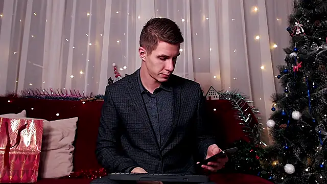 Chris Brien online show from 12-25-24, 02:46