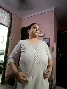 Kavya kapoor online show from 05-08-26, 02:22
