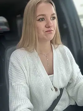 Devill Angel  online show from 03-10-25, 06:27