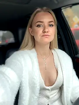 Devill Angel  online show from 10-10-25, 11:31