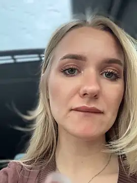 Devill Angel  online show from 10-11-25, 11:31