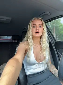 Devill Angel  online show from 07-19-26, 10:52
