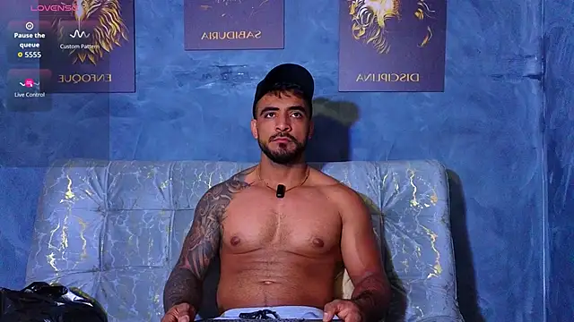 ERIC HARRISON online show from 10-12-25, 01:26