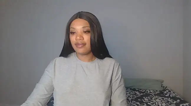 Snapshot of thekelliecapri chatting on 01-11-25, 06:03 thekelliecapri online show from 01-11-25, 06:03