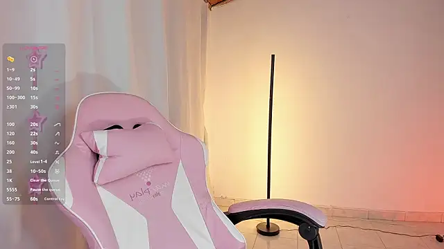 Kendall Bunnyy online show from 07-10-26, 09:06