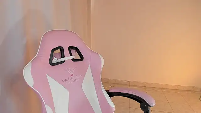 Kendall Bunnyy online show from 07-25-26, 07:55