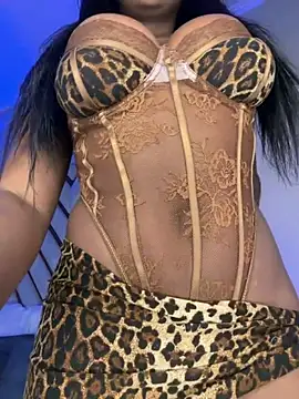 Snapshot of Lola_King chatting on 05-07-26, 03:45 Lola King online show from 05-07-26, 03:45