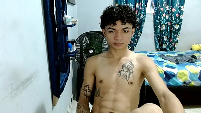 Snapshot of Lovebeng_ chatting on 03-17-25, 10:38 Lovebeng online show from 03-17-25, 10:38