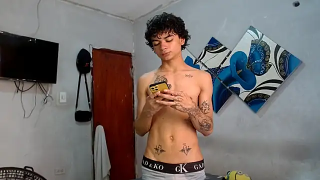 Snapshot of Lovebeng_ chatting on 09-29-25, 07:51 Lovebeng online show from 09-29-25, 07:51