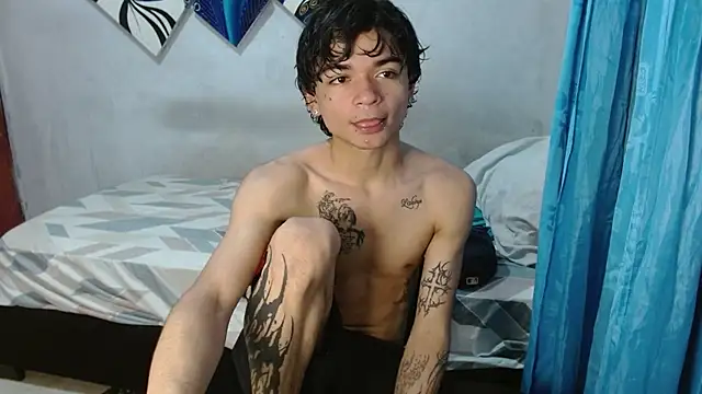 Snapshot of Lovebeng_ chatting on 01-18-26, 10:57 Lovebeng online show from 01-18-26, 10:57