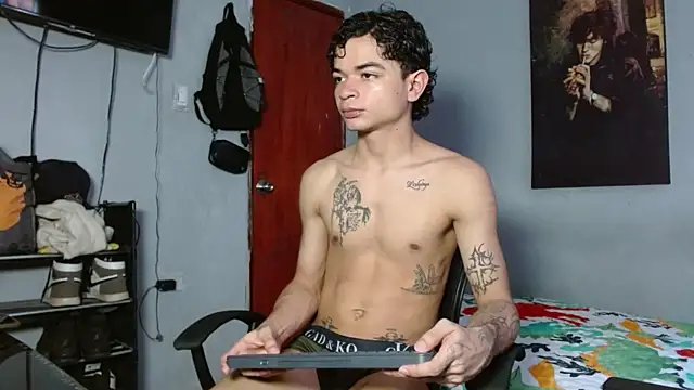 Lovebeng  online show from 07-11-26, 10:11