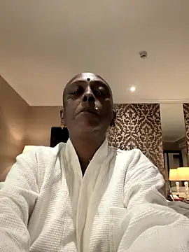 mamakarma1403 online show from 04-28-26, 07:24