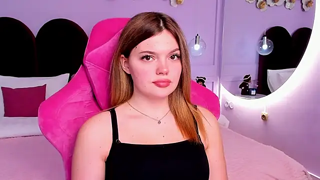 ZaraBloom online show from 01-30-25, 10:41