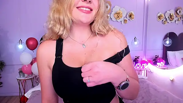 ZaraBloom online show from 11-21-25, 03:27