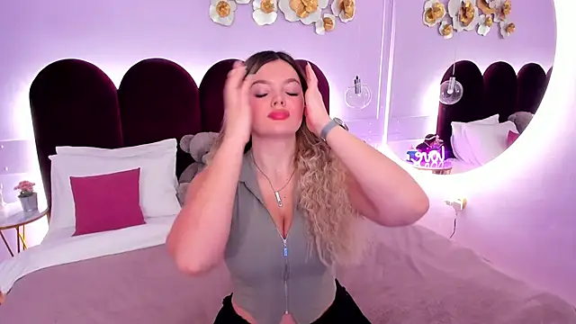 ZaraBloom online show from 02-28-26, 03:24