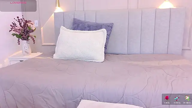 Snapshot of april_rousse chatting on 10-20-25, 01:22 april rousse online show from 10-20-25, 01:22