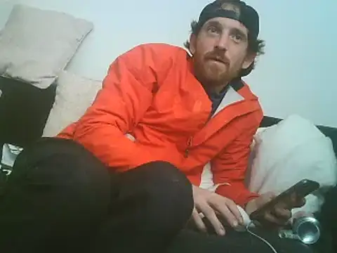 Snapshot of PocoLoco420 chatting on 09-10-25, 09:26 PocoLoco420 online show from 09-10-25, 09:26