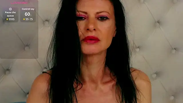 RosalieNorman online show from 04-28-26, 02:27