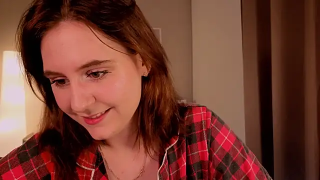 Diana Flower online show from 11-21-25, 05:28