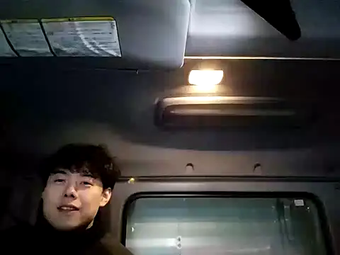 whitebriefboy online show from 02-02-25, 02:24