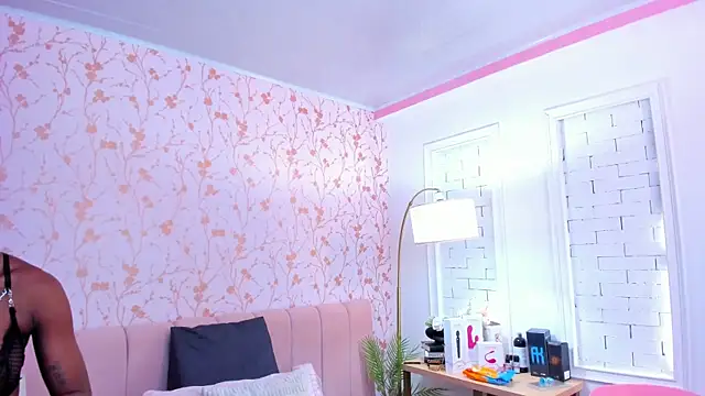 amber-hill online show from 11-24-25, 07:02